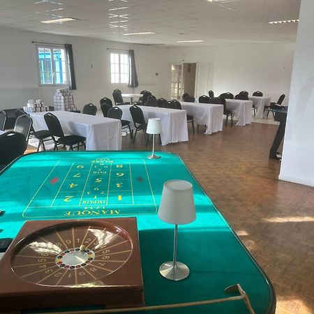 Hotel Particulier Le Mas Des Marais Machecoul Екстериор снимка